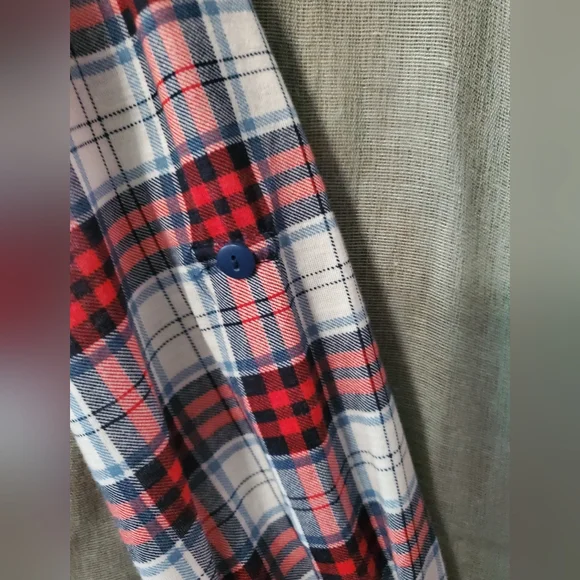 Longline Red & White Plaid Dress/shirt - Picture 8 of 9